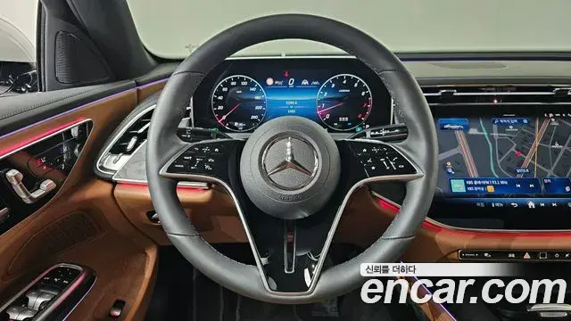 Mercedes-Benz E-Class 2026 — Фото 14/20
