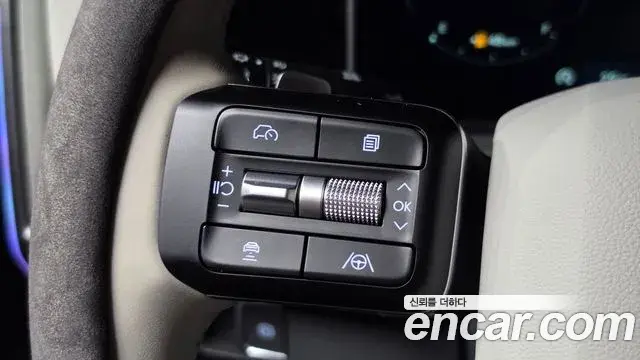 Hyundai Santa Fe 2024 — Фото 14/20