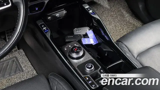 Kia Sorento 2021 — Фото 9/20