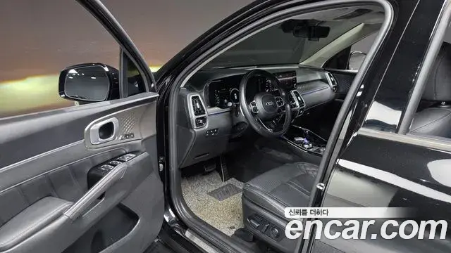 Kia Sorento 2021 — Фото 10/20