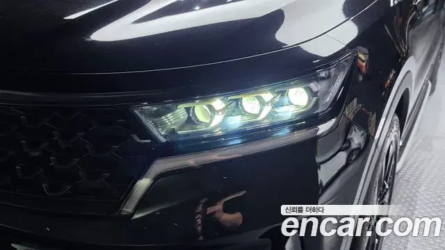 Kia Sorento 2021 — ფოტო 6/36