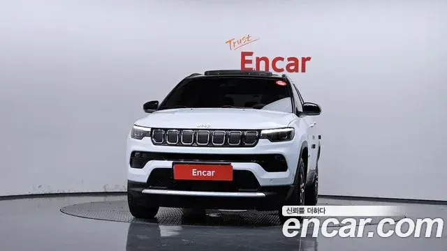 Jeep Compass 2022 — Фото 3/20