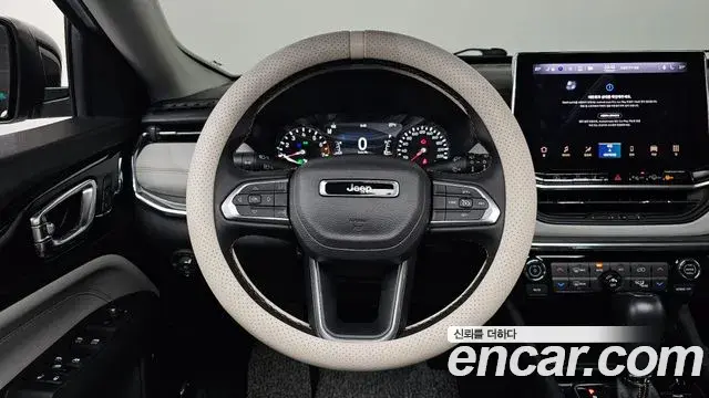Jeep Compass 2022 — Фото 13/20