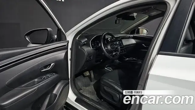Hyundai The New Tucson 2023 — Фото 10/20