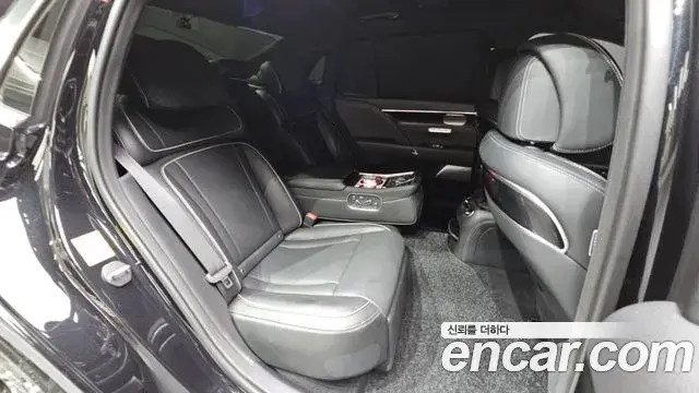 Genesis G90 2022 — Фото 10/20