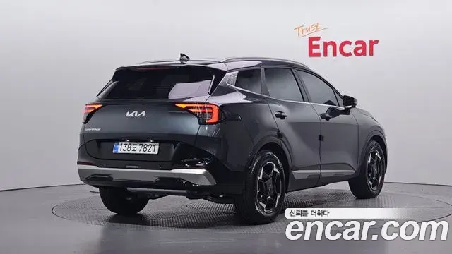 Kia Sportage 2025 — Фото 2/20