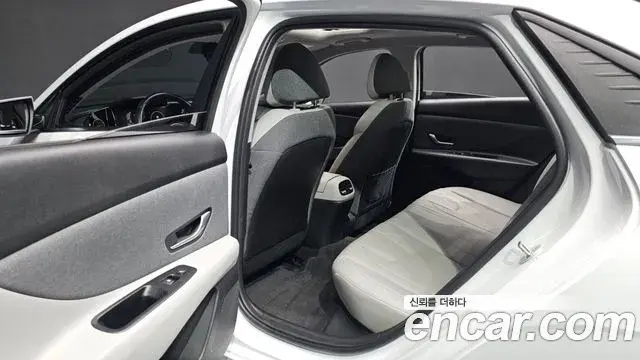 Hyundai Avante 2022 — Фото 12/20