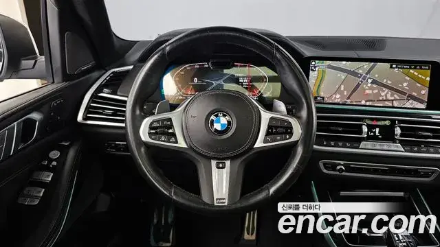 BMW X7 2022 — Фото 13/20