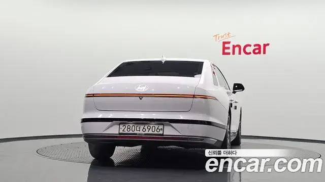 Hyundai Grandeur 2023 — Фото 4/20