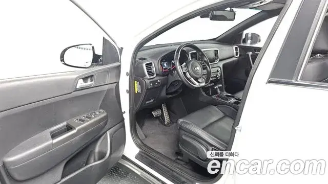 Kia Sportage The Bold 2019 — Фото 10/20