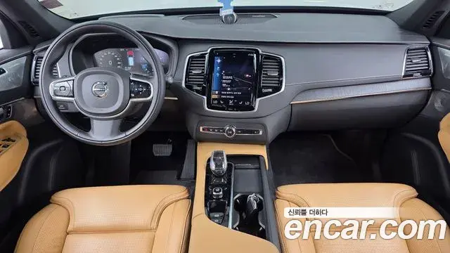 Volvo XC90 2022 — Фото 7/20