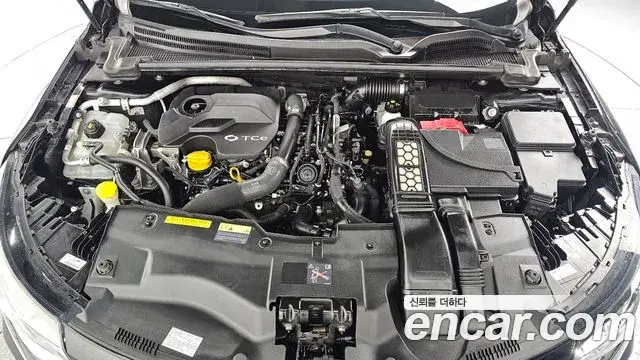 Renault Samsung SM6 2021 — ფოტო 18/35