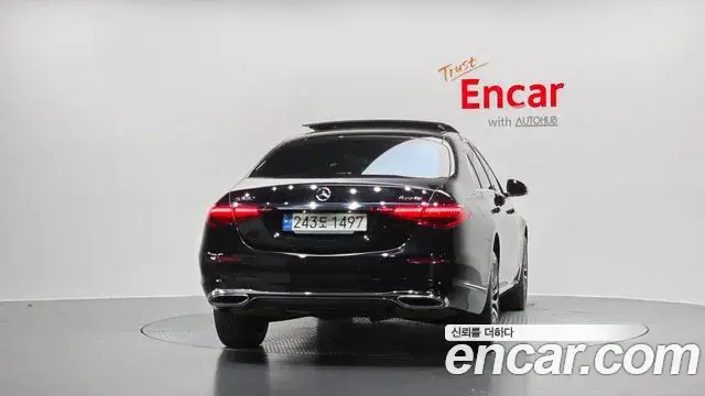 Mercedes-Benz S-Class 2022 — Фото 4/20