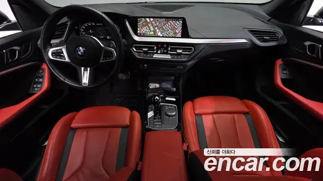 BMW 2 Series Gran Coupe 2023 — Фото 11/20