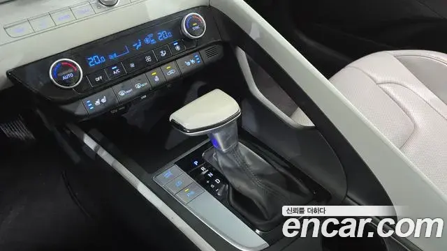 Hyundai Avante 2020 — Фото 9/20