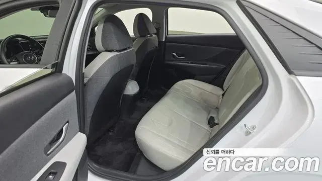 Hyundai Avante 2020 — Фото 11/20