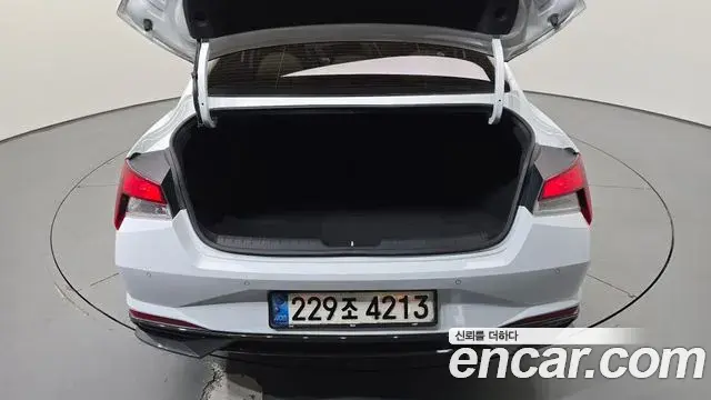 Hyundai Avante 2020 — Фото 17/20