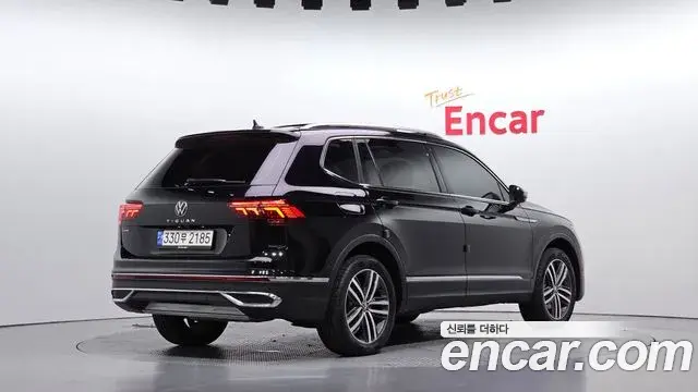 Volkswagen Tiguan Allspace 2023 — Фото 2/20
