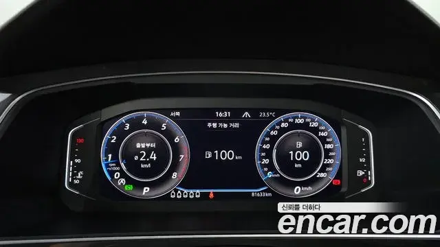 Volkswagen Tiguan Allspace 2023 — Фото 8/20
