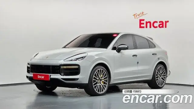 Porsche Cayenne 2021 — Фото 9/20