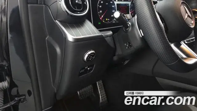 Mercedes-Benz GLC-Class 2023 — Фото 13/20