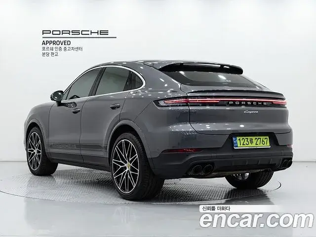Porsche Cayenne 2024 — Фото 1/20
