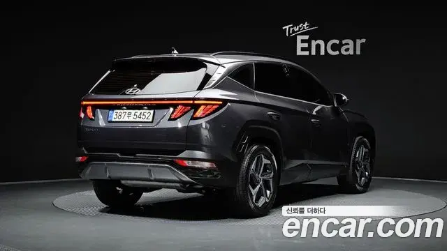 Hyundai The New Tucson 2021 — Фото 2/20
