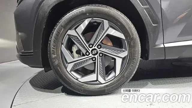 Hyundai The New Tucson 2021 — Фото 5/20