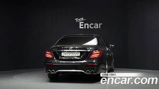 Mercedes-Benz E-Class 2019 — Şəkil 4/20