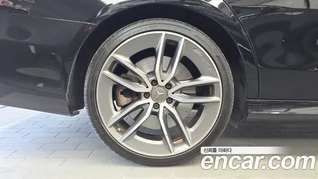 Mercedes-Benz E-Class 2019 — Şəkil 5/20