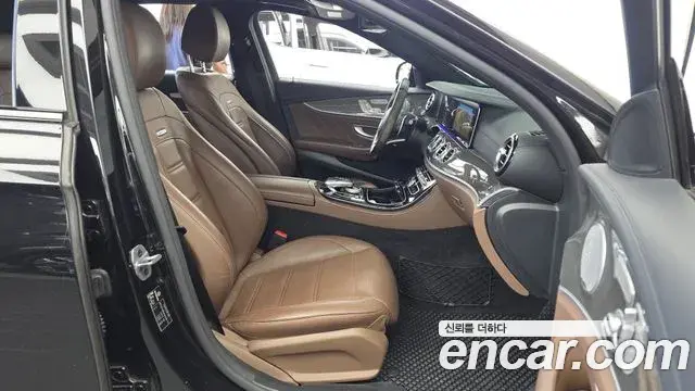 Mercedes-Benz E-Class 2019 — Şəkil 11/20