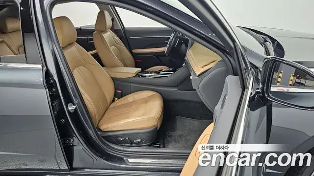 Hyundai Sonata 2020 — Фото 10/20