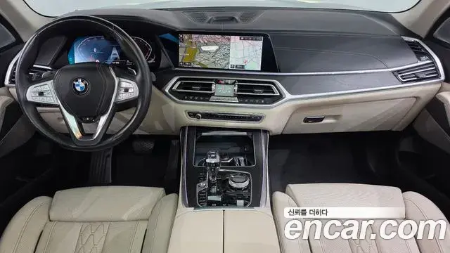 BMW X7 2021 — Фото 7/20