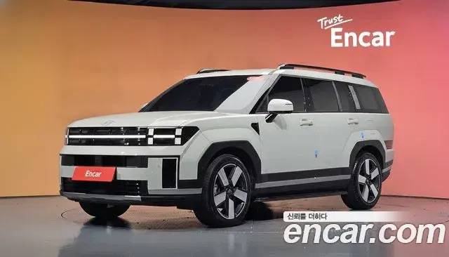 Hyundai Santa Fe 2025 — Photo 1/20