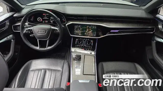 Audi A6 2021 — Фото 7/20