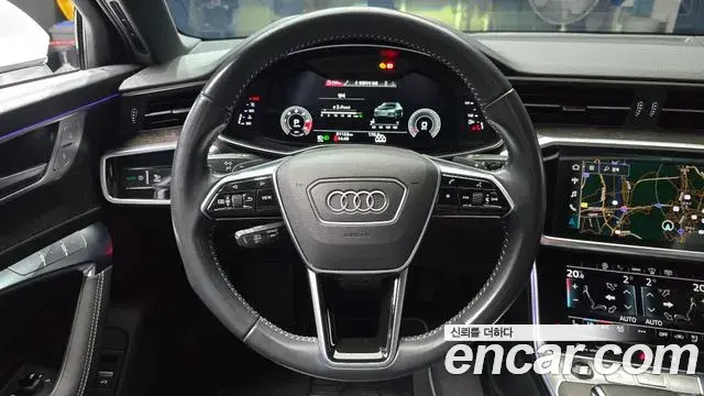 Audi A6 2021 — Фото 13/20