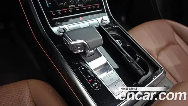Audi Q7 2022 — Фото 7/20