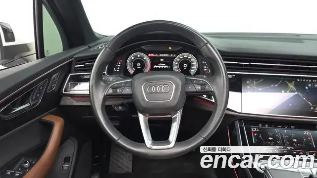 Audi Q7 2022 — Фото 11/20