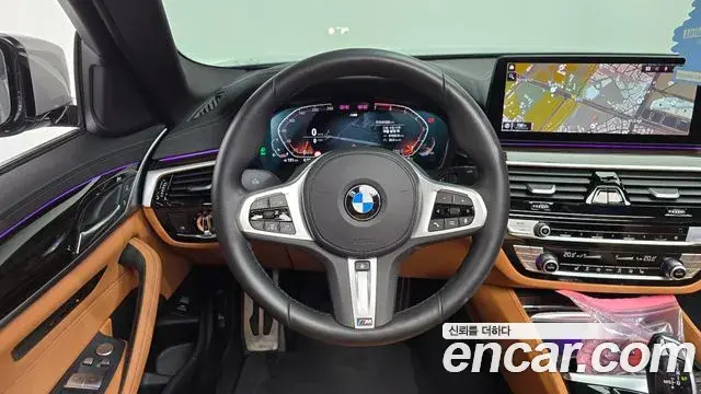 BMW 5 Series 2020 — Фото 13/20