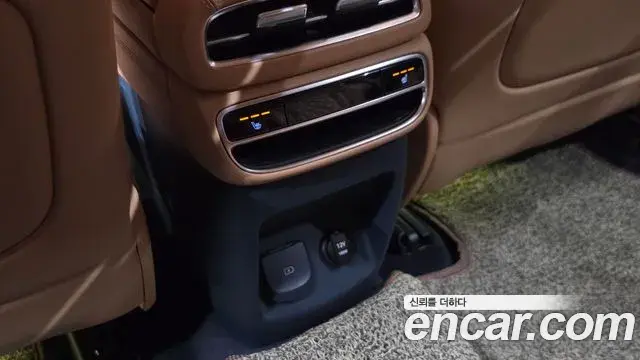 Genesis GV80 2020 — Şəkil 19/20