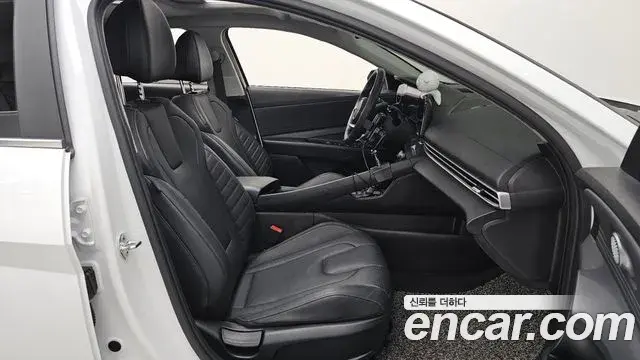 Hyundai Avante 2020 — Фото 11/20