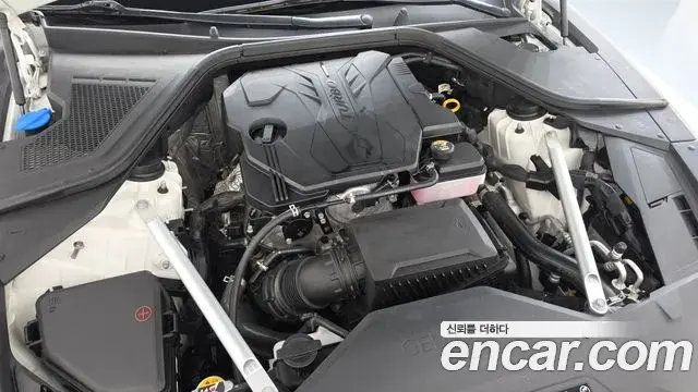 Genesis Electrified G80 2022 — Photo 6/20