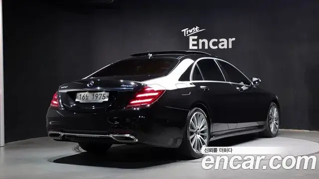 Mercedes-Benz S-Class 2018 — Фото 2/20