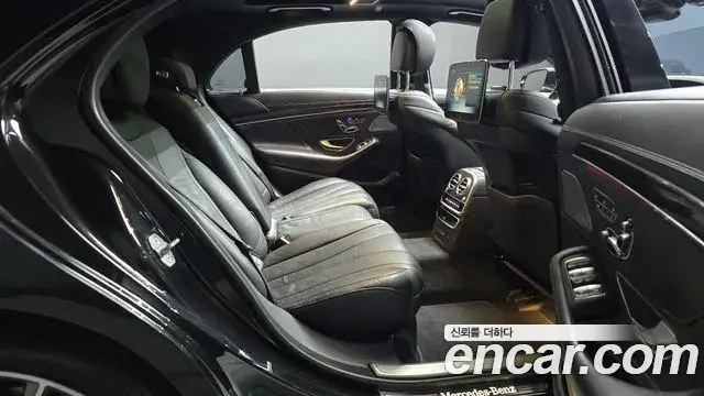 Mercedes-Benz S-Class 2018 — Фото 11/20