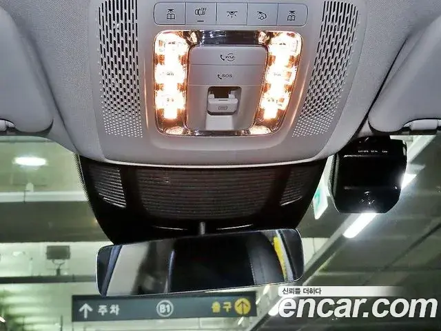 Mercedes-Benz GLE-Class 2022 — Фото 15/20