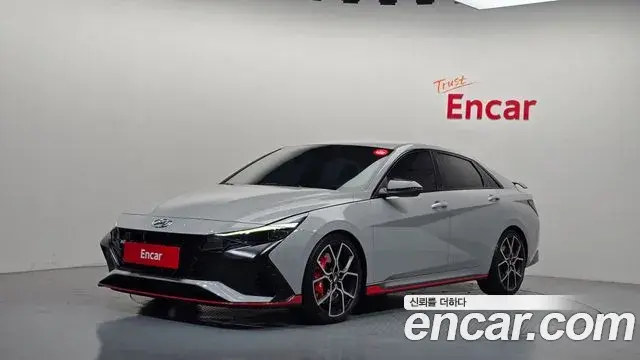 Hyundai Avante 2023 — Фото 1/20