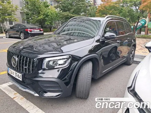 Mercedes-Benz GLB-Class 2023 — Фото 4/20