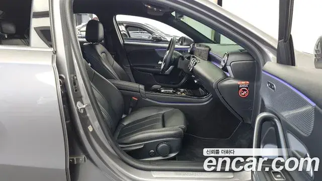 Mercedes-Benz A-Class 2021 — Фото 11/20