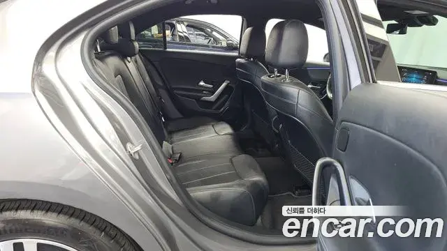 Mercedes-Benz A-Class 2021 — Фото 12/20