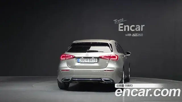 Mercedes-Benz A-Class 2019 — Фото 4/20
